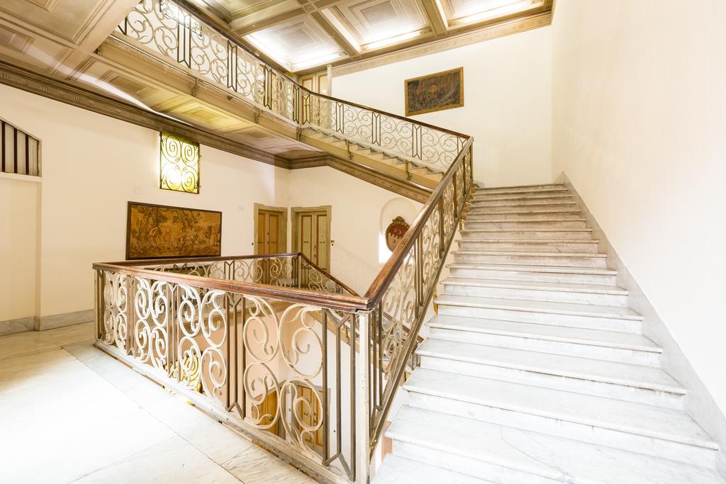 Colosseo Luxury Apartment Рим Экстерьер фото