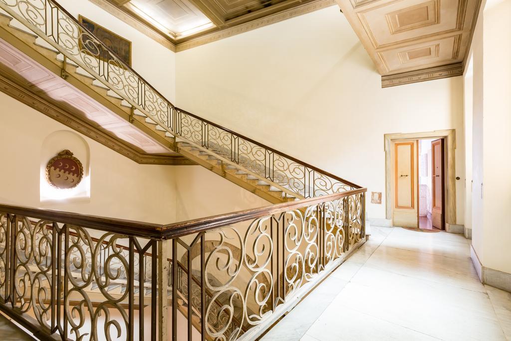 Colosseo Luxury Apartment Рим Экстерьер фото